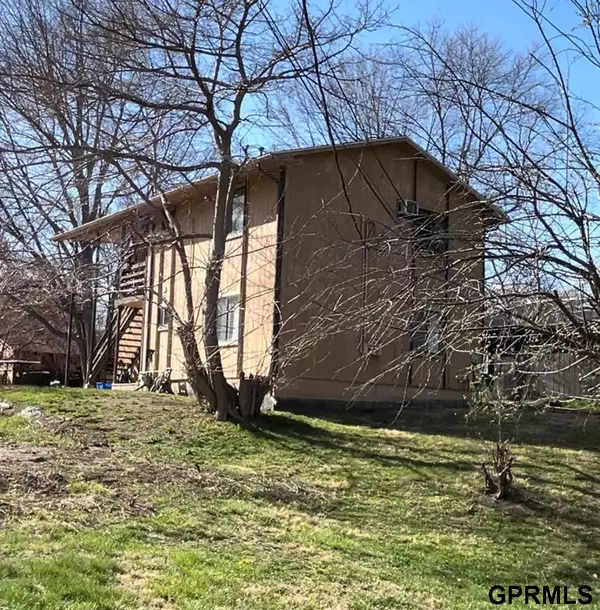 Bellevue, NE 68005,1511 Bluff Street