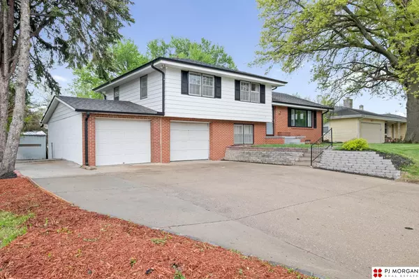 Omaha, NE 68164,4609 N 108 Street