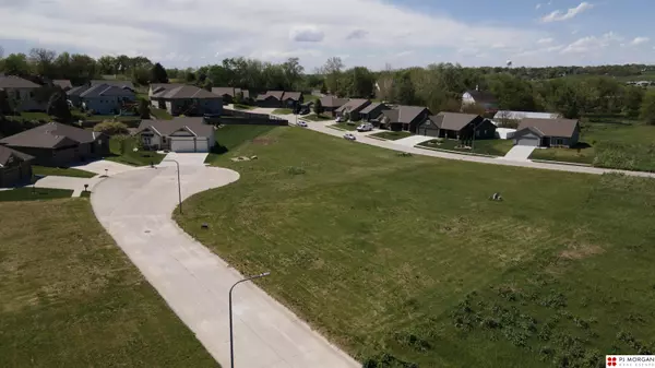 Papillion, NE 68133,916 Arlene Circle