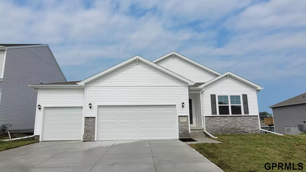 5517 N 187 Street, Elkhorn, NE 68022