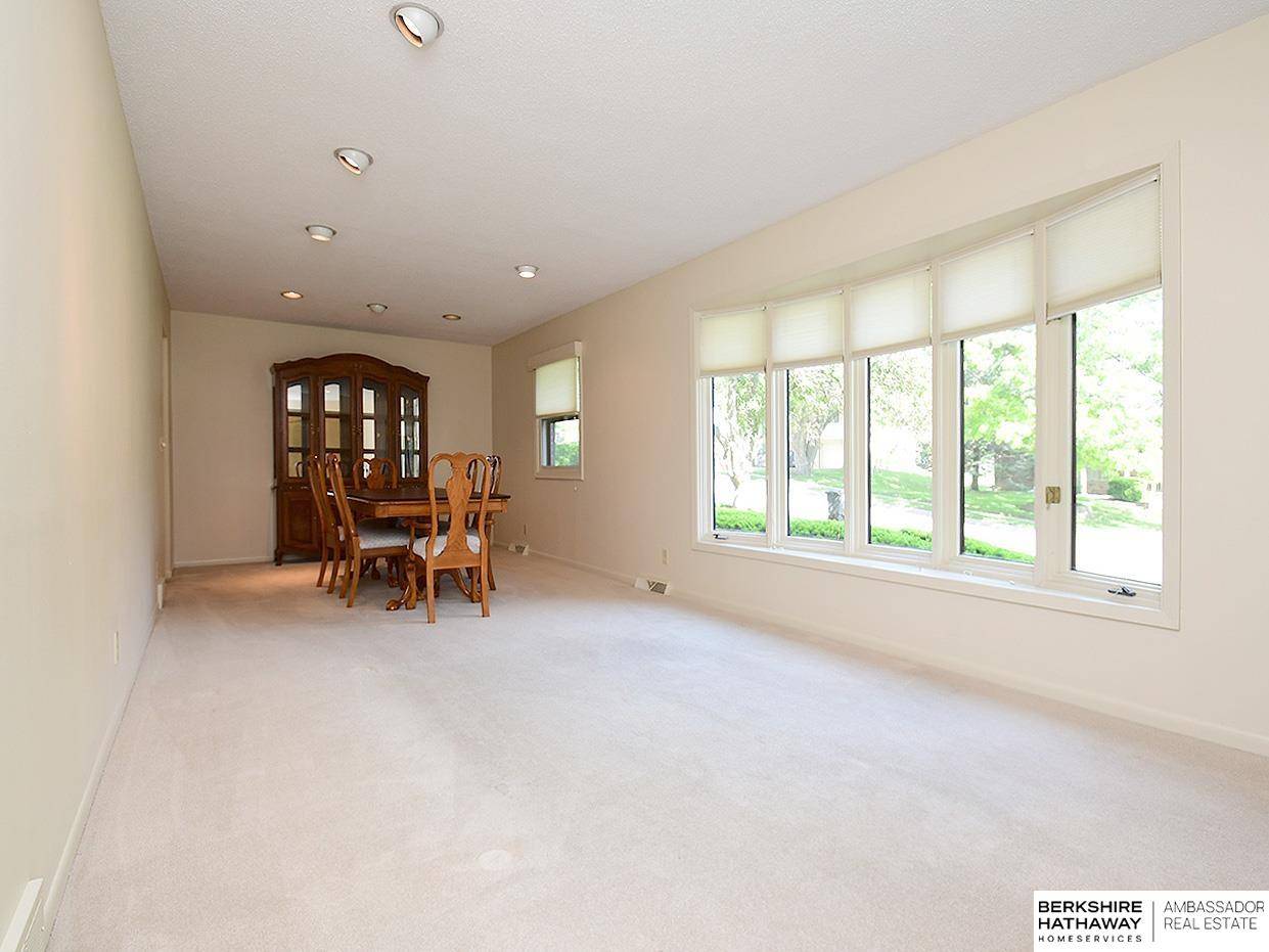 Omaha, NE 68144,13023 Frances Street
