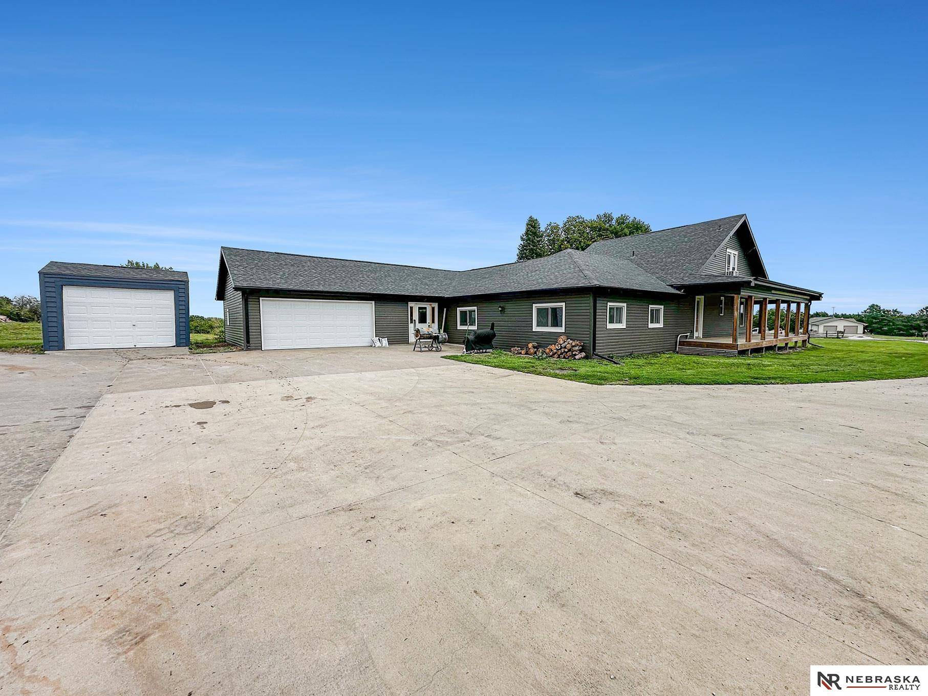 9001 NW 40th Street, Lincoln, NE 68524