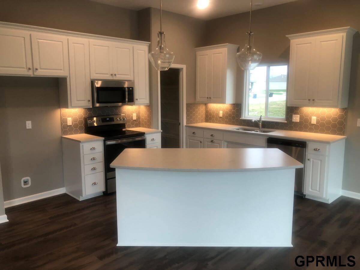 Papillion, NE 68046,11912 S 113 Street