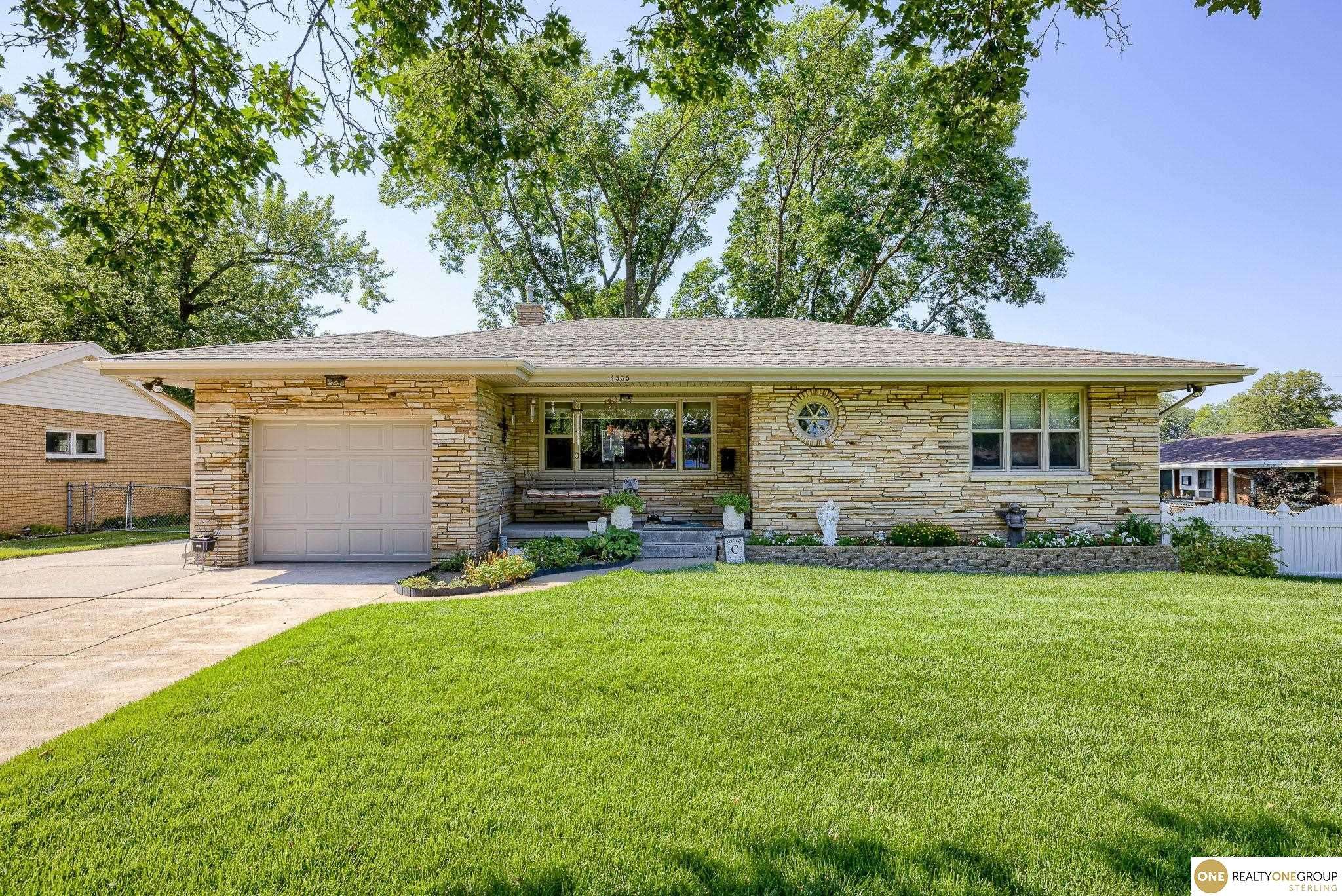 4535 Polk Street, Omaha, NE 68117