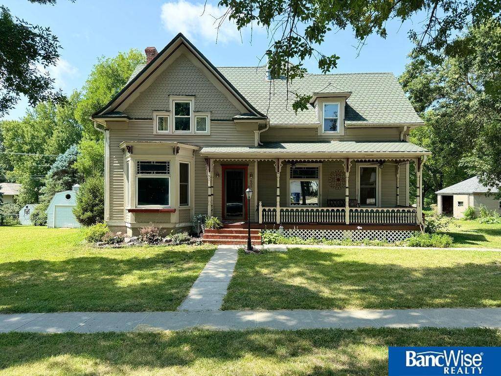 605 Illinois Place, Palmyra, NE 68418