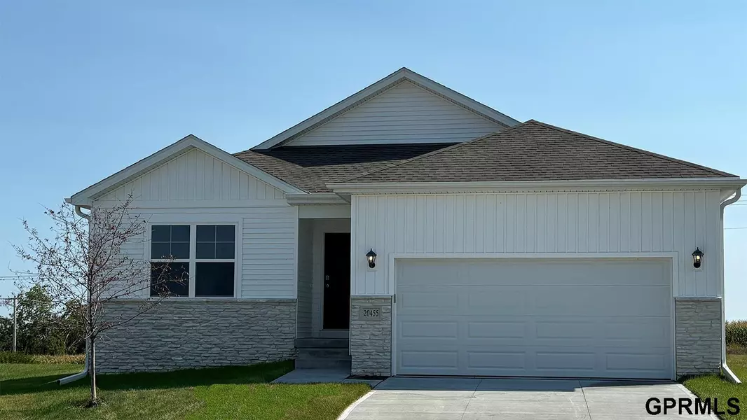 20455 Swallowtail Street, Gretna, NE 68028