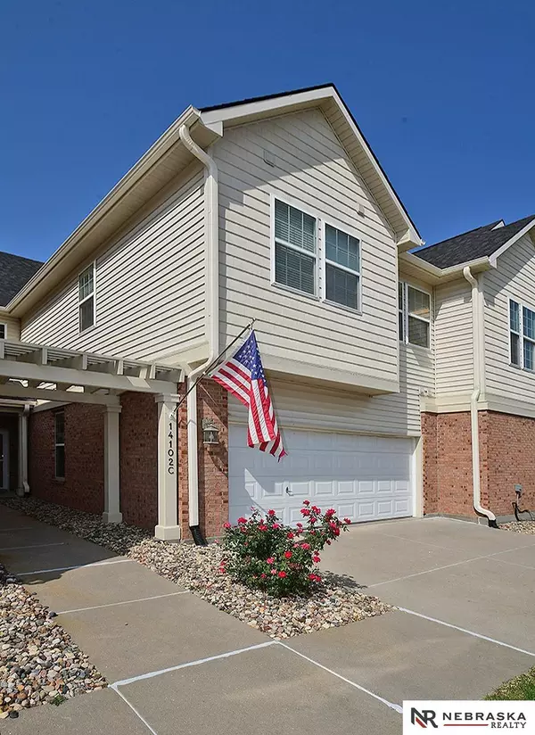 14102 Tregaron Ridge, Bellevue, NE 68123