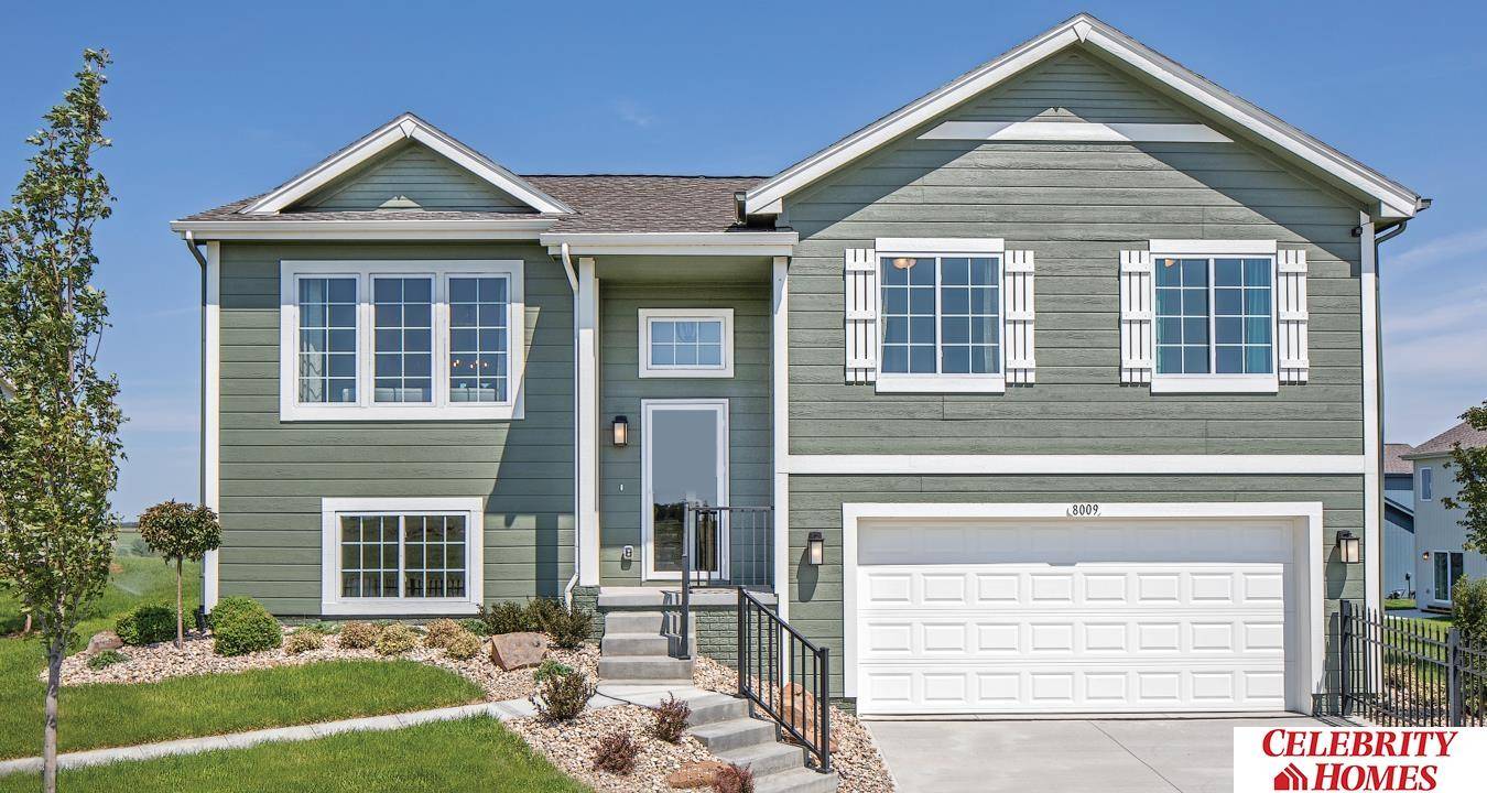18059 Ogden Street, Elkhorn, NE 68022