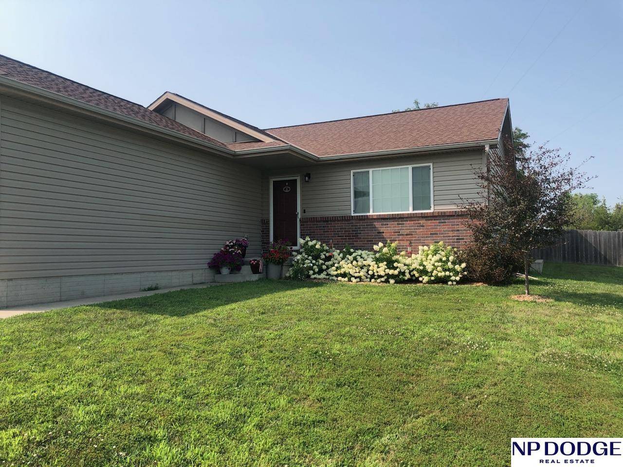 Palmyra, NE 68418,187 Northwood Lane