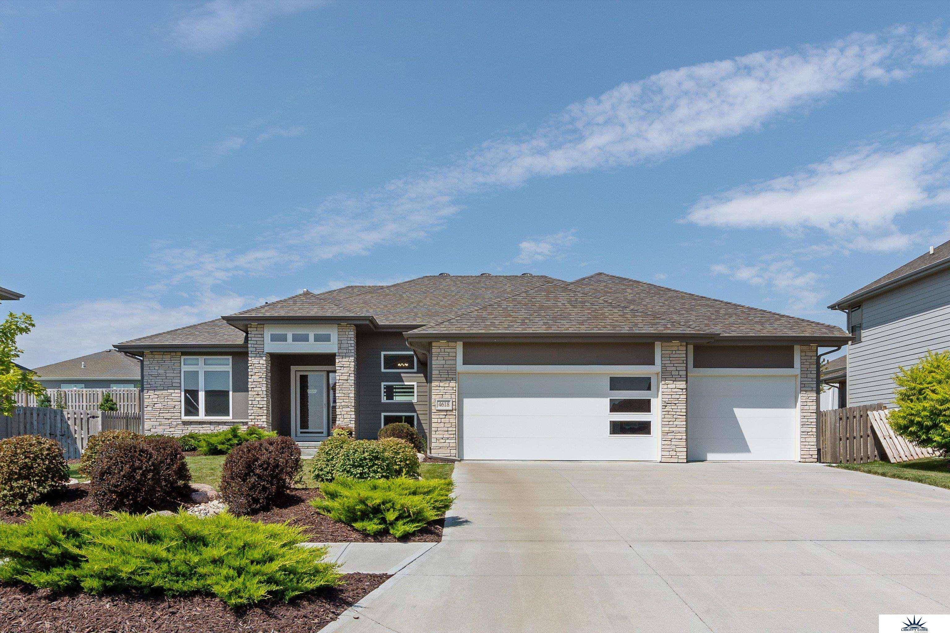 4618 N 189th Street, Elkhorn, NE 68022