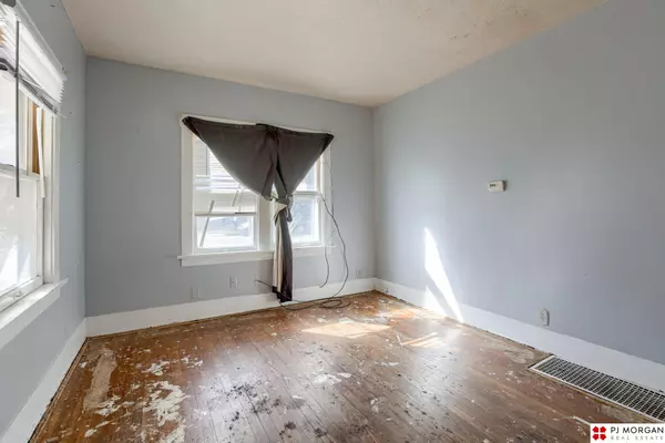 Omaha, NE 68111,3960 Curtis Avenue