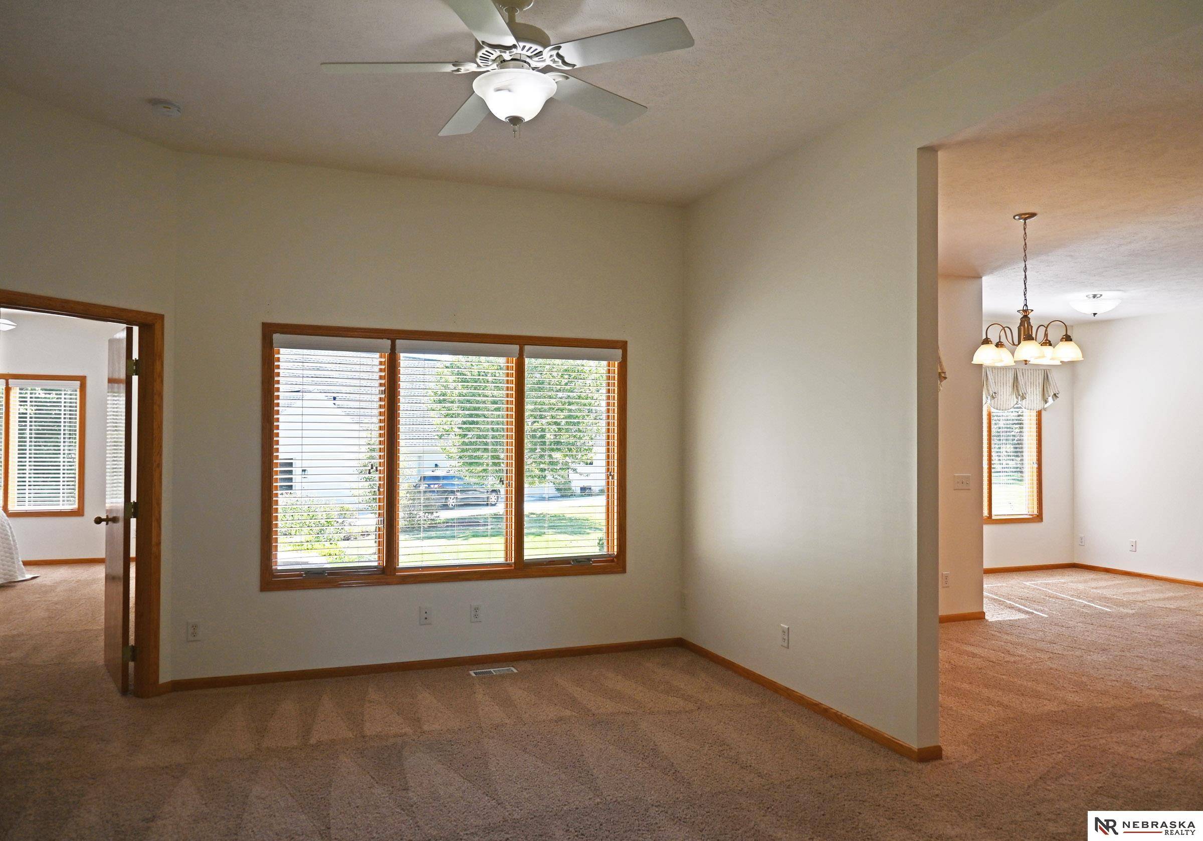 Plattsmouth, NE 68048,2817 Lakeside Drive