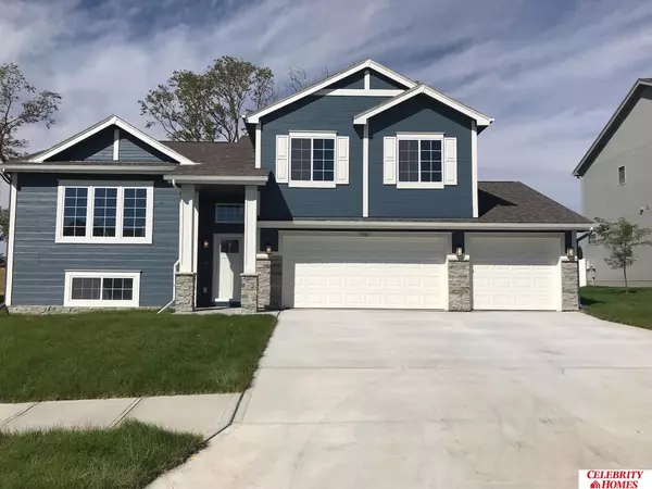 8135 S 198 Street, Gretna, NE 68028