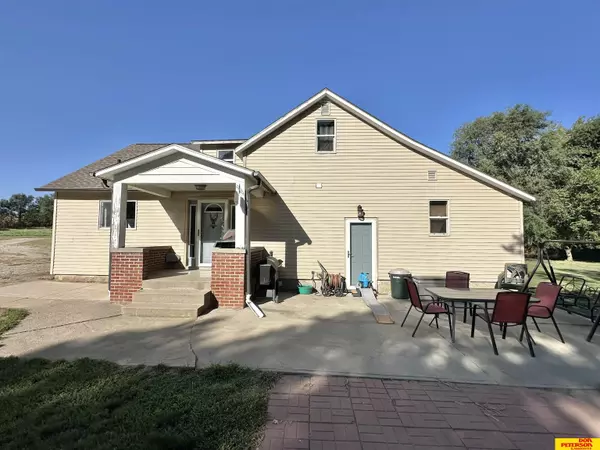 1216 4th Road, Wisner, NE 68791