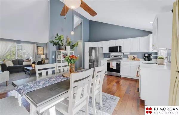 Omaha, NE 68116,14485 Saratoga Street