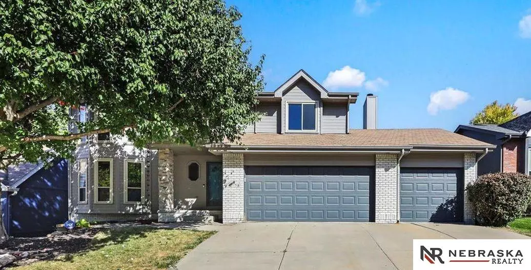 16178 wakeley Street, Omaha, NE 68118