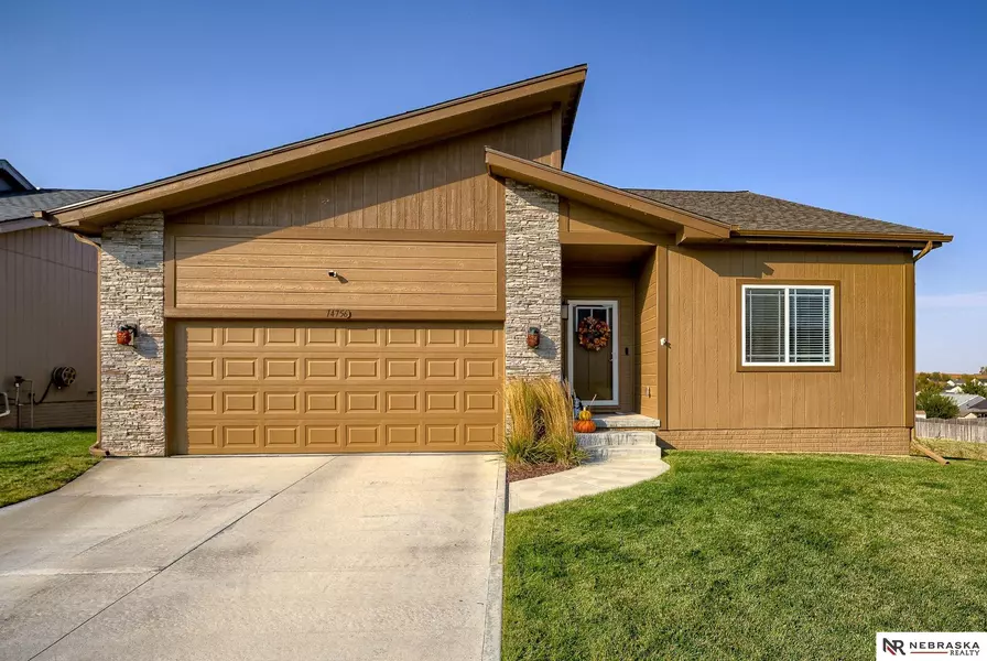 14756 Leeman Street, Bennington, NE 68007