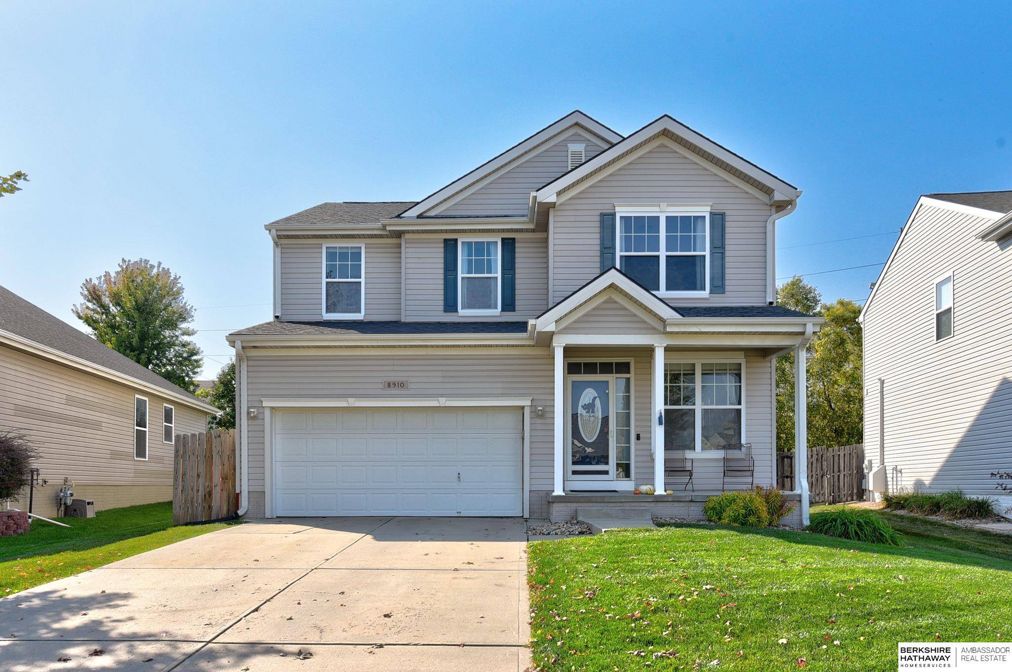 8910 S 166th Street, Omaha, NE 68136