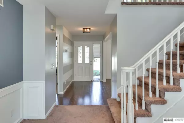 Omaha, NE 68116,14479 Sherwood Avenue