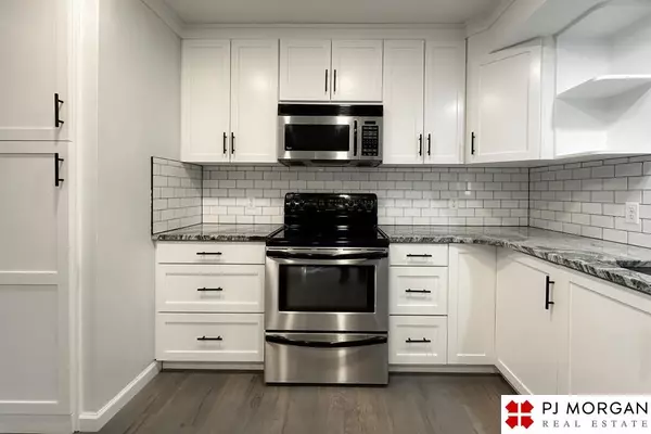 Omaha, NE 68164,12205 Erskine Circle