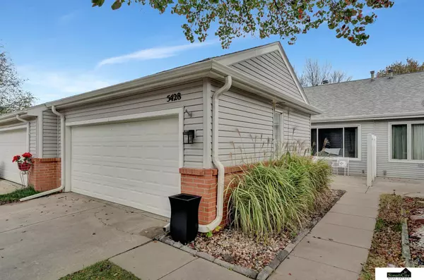 5428 Thies Cove Drive, Lincoln, NE 68516