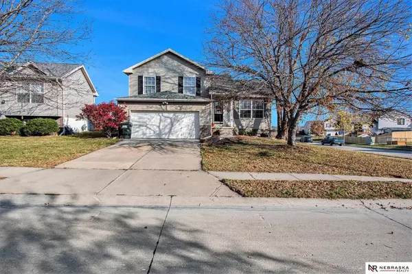 12904 Curtis Avenue, Omaha, NE 68164