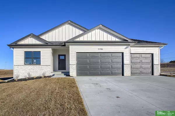 21706 Parkview Drive, Gretna, NE 68028