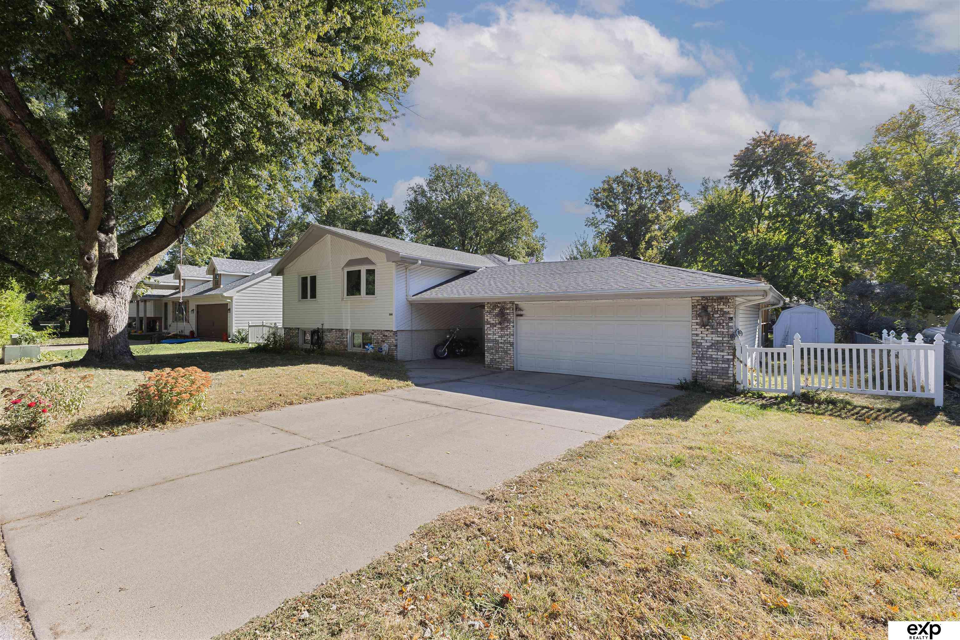 1144 Highland Drive, Blair, NE 68008