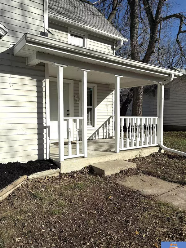 Beatrice, NE 68310,1522 Washington Street