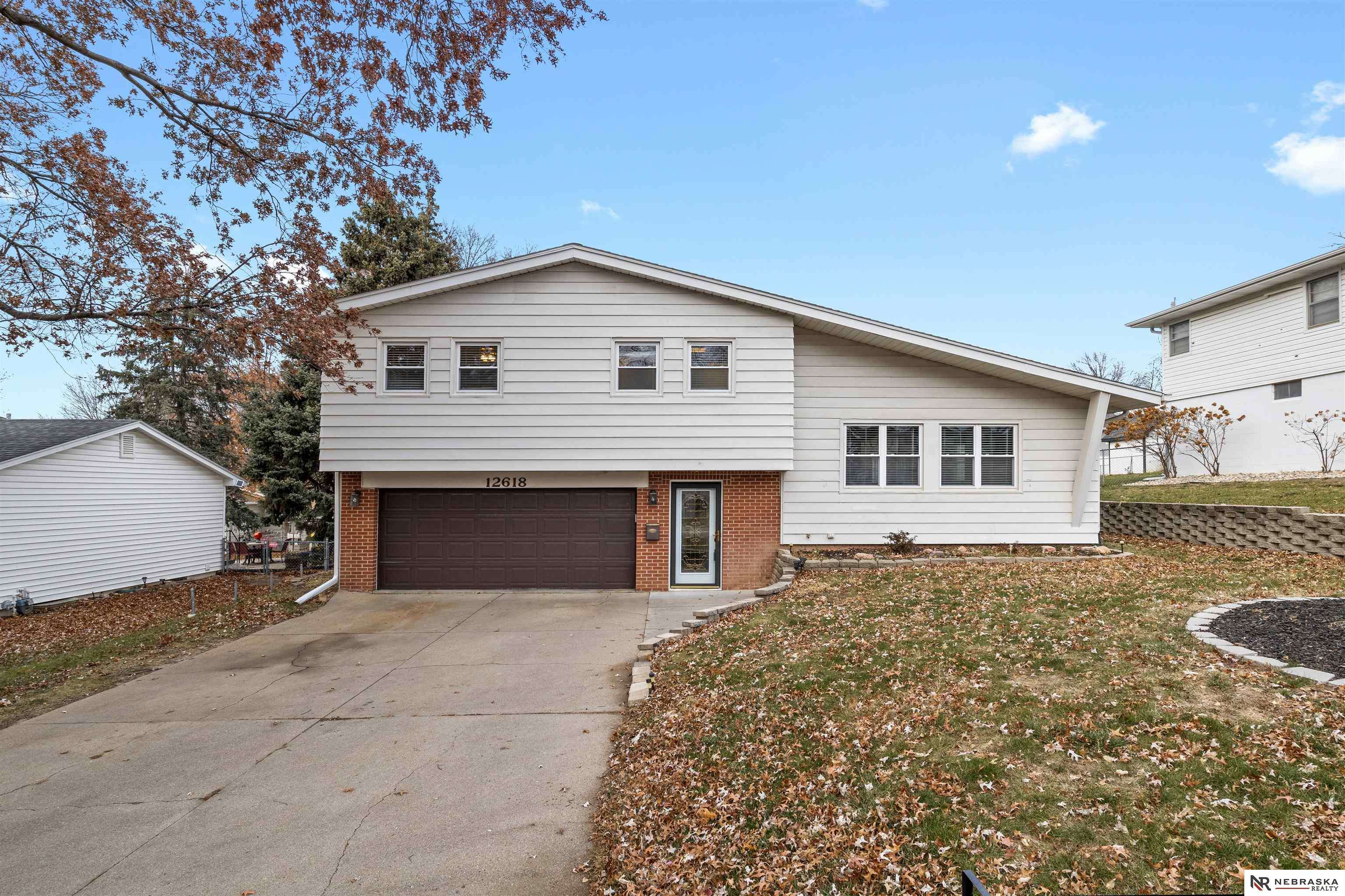 12618 O Street, Omaha, NE 68137