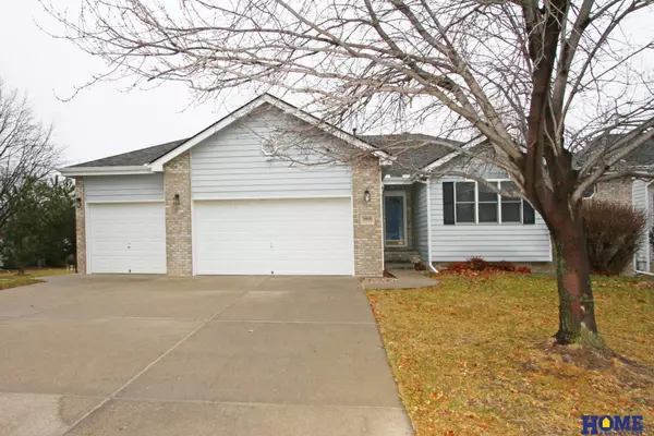 3900 San Juan Circle, Lincoln, NE 68516