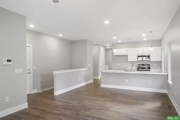 Omaha, NE 68111,5810 N 27 Street