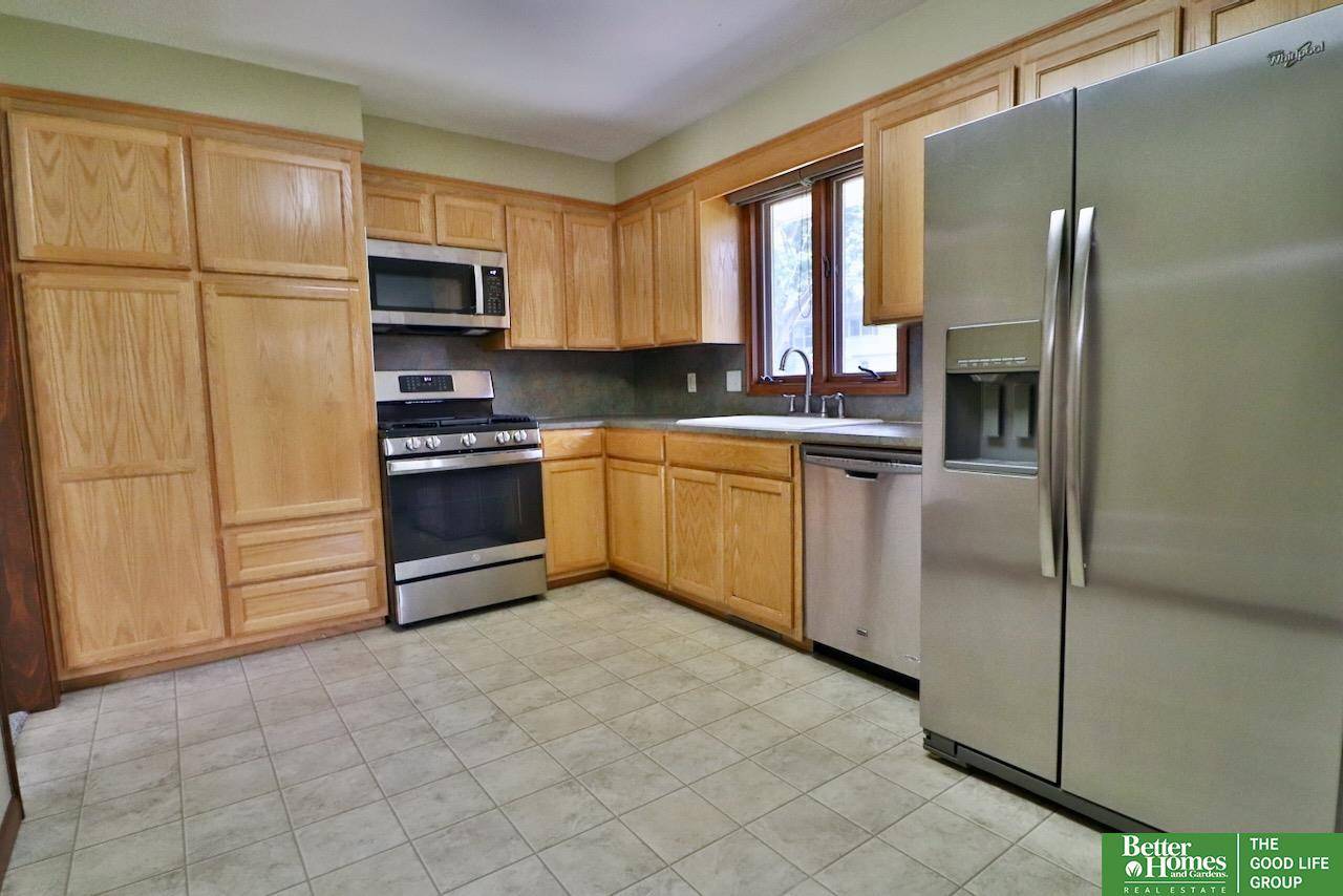 Omaha, NE 68154,265 N 119th Street