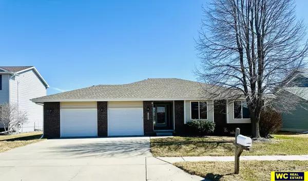 1404 Voss Drive,  Blair,  NE 68008