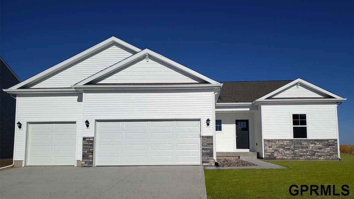 6316 Harvest Drive, Papillion, NE 68157