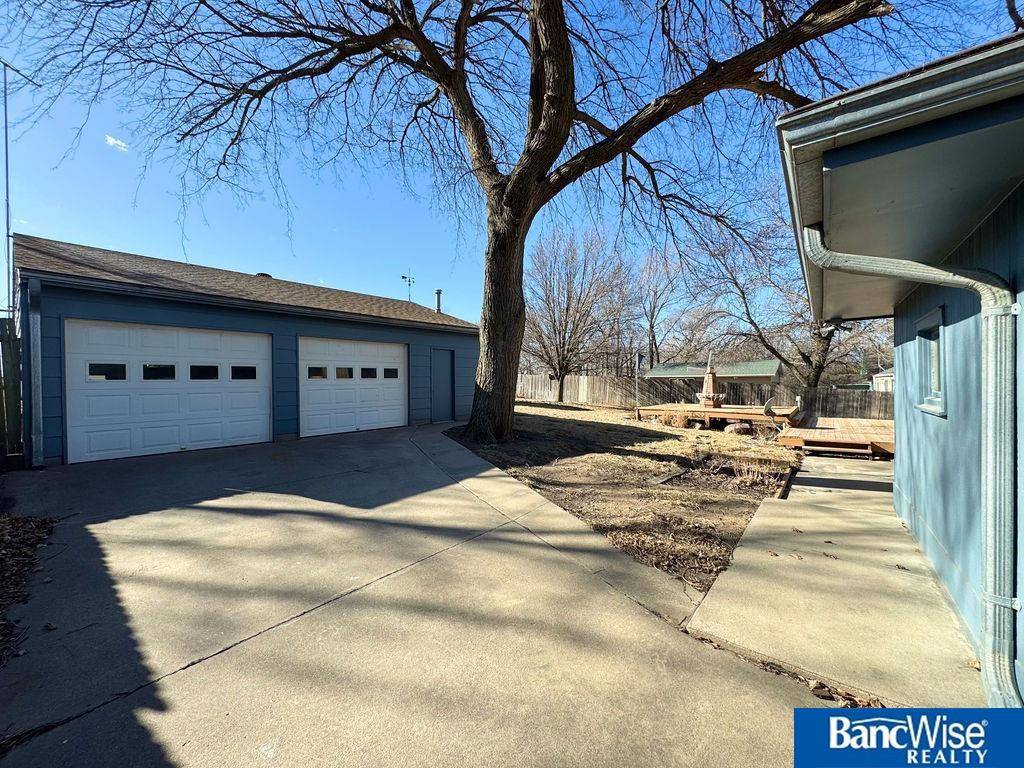 Holland, NE 68372,9405 Panama Road