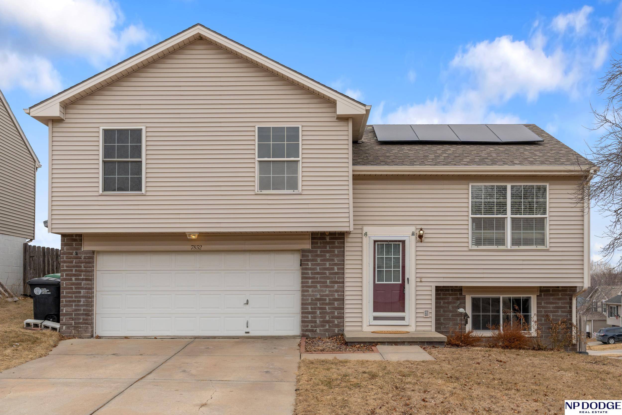 7852 Bauman Avenue, Omaha, NE 68122