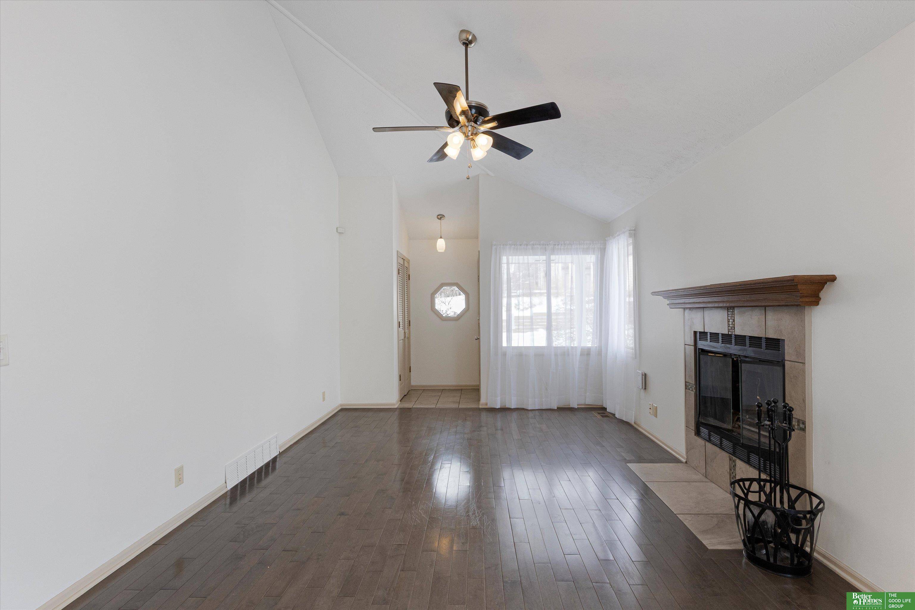 Omaha, NE 68106,1811 S 55th Avenue