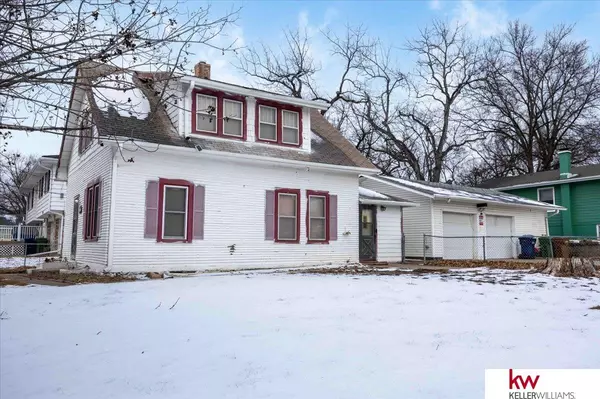 Bellevue, NE 68005,902 W 24 Avenue
