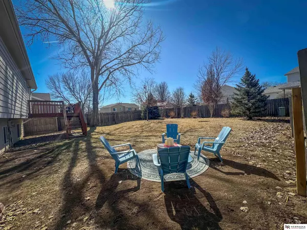 Lincoln, NE 68521,521 W Carrine Drive