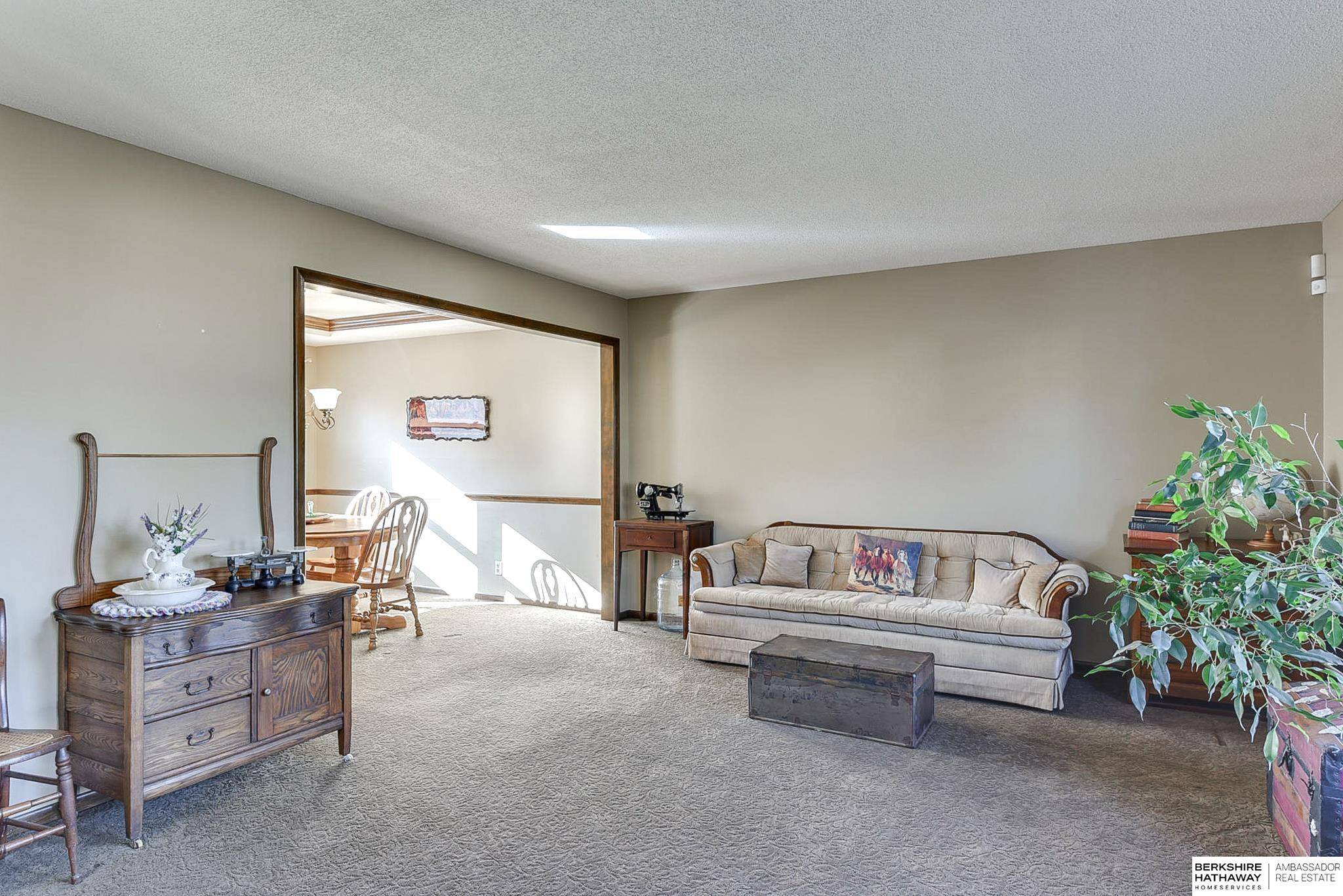 Omaha, NE 68144,14617 Shirley Street