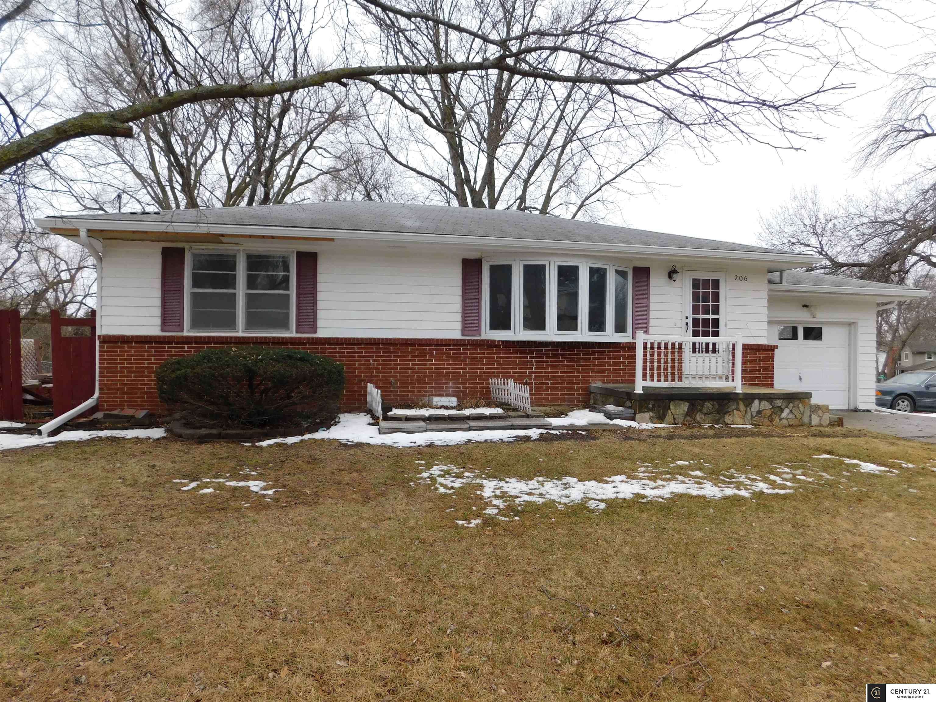 206 Lorraine Drive,  Bellevue,  NE 68005