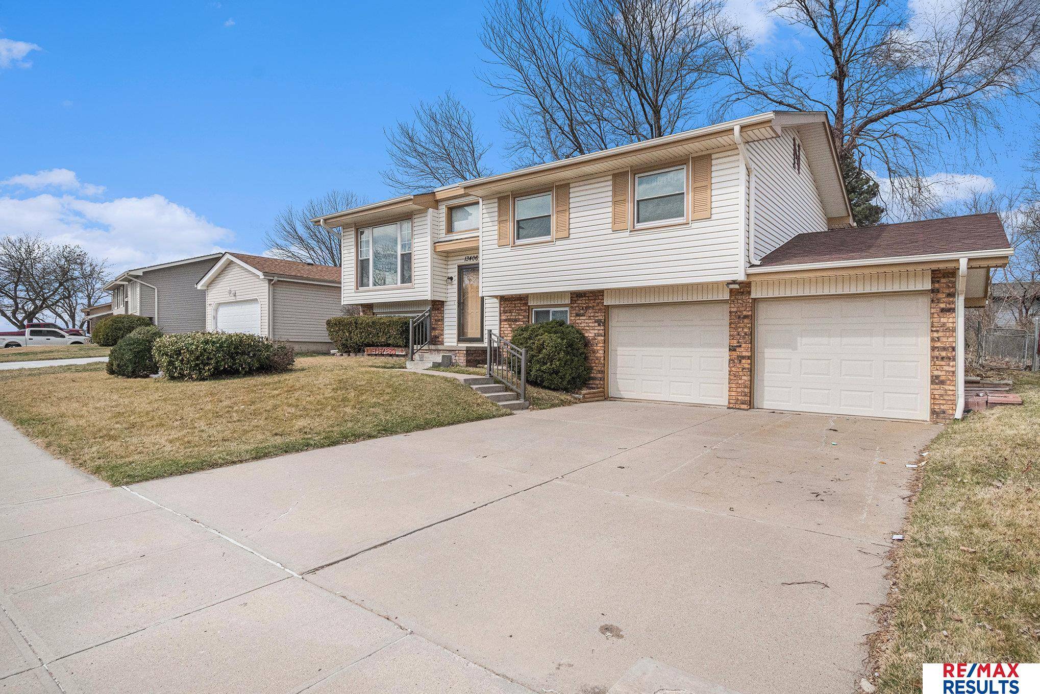 Omaha, NE 68138,13406 Edna Street