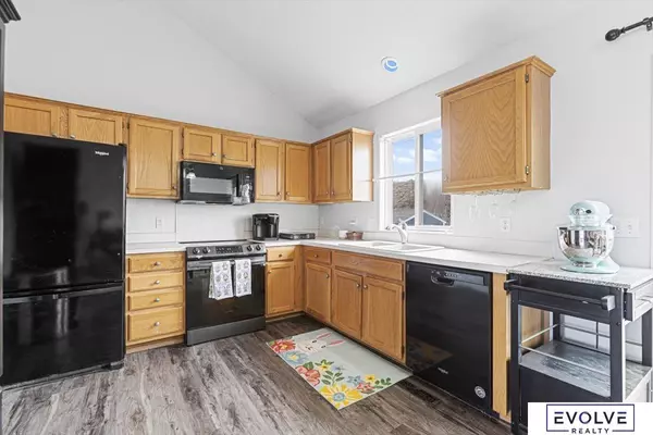 1135 Devon Drive Papillion, NE 68046