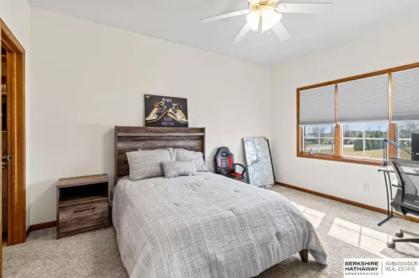 Council Bluffs, IA 51503,17579 Lochland Ridge