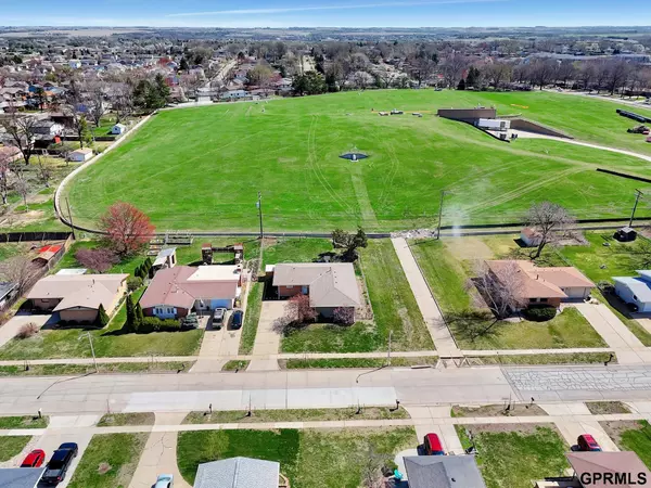 Lincoln, NE 68505,908 Carlos Drive
