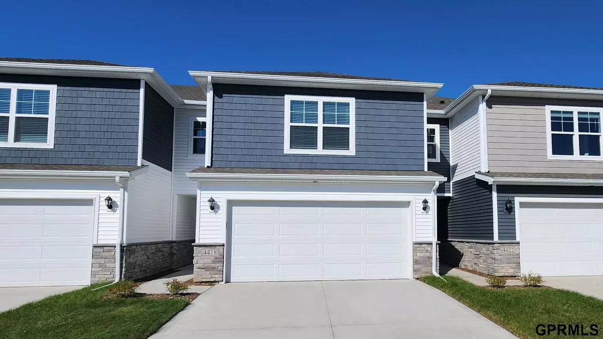 Gretna, NE 68028,20525 Margo Street