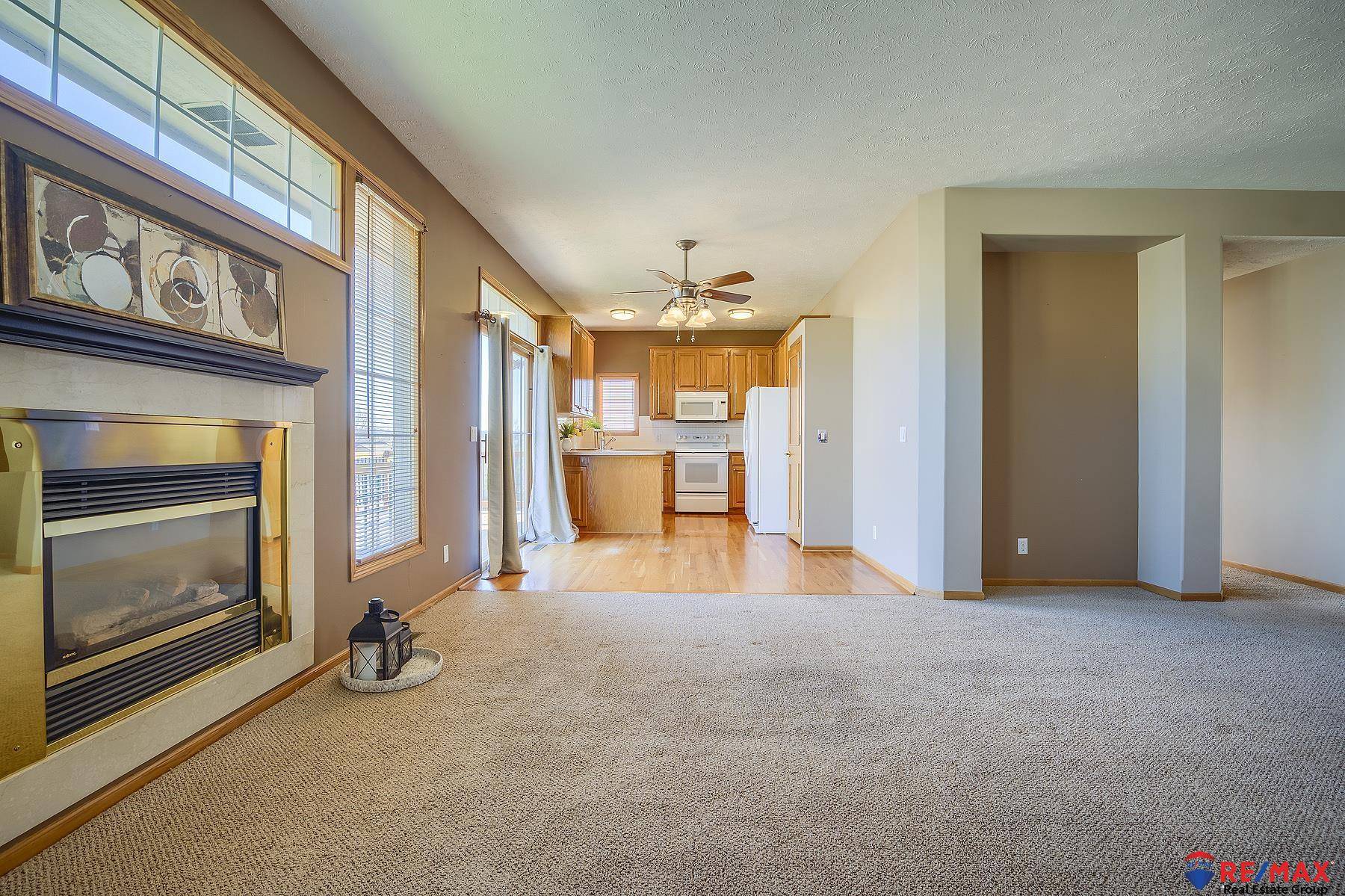 La Vista, NE 68128-0000,6710 Aspen Street