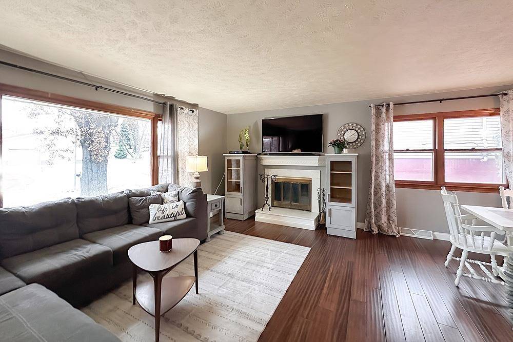 Omaha, NE 68154,614 S 126th Street