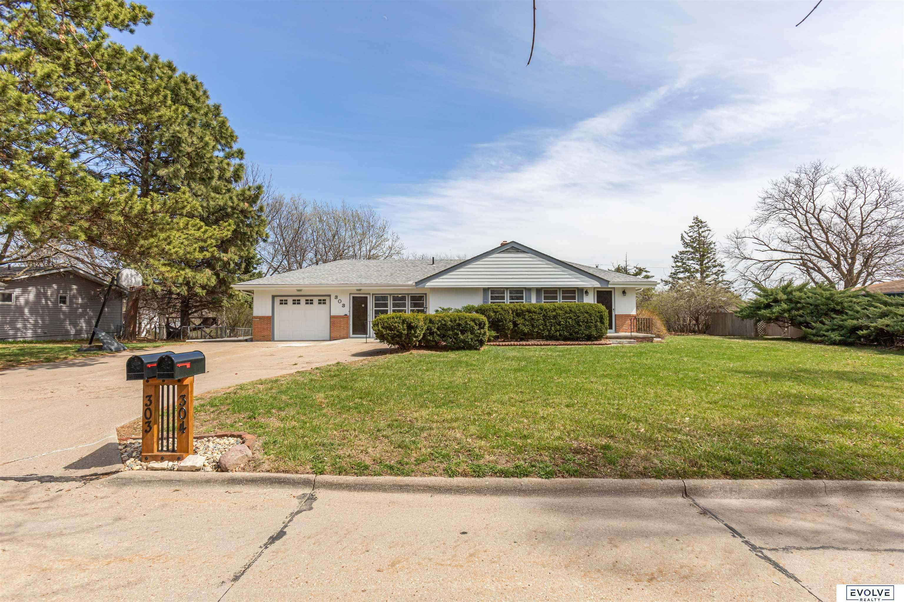 Bellevue, NE 68005,303 Orchard Drive